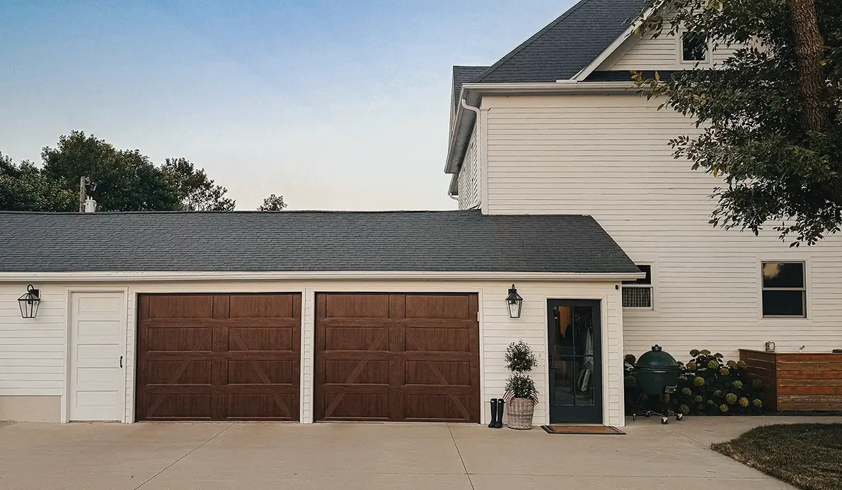 Clopay Bridgeport&trade; Inlay garage door