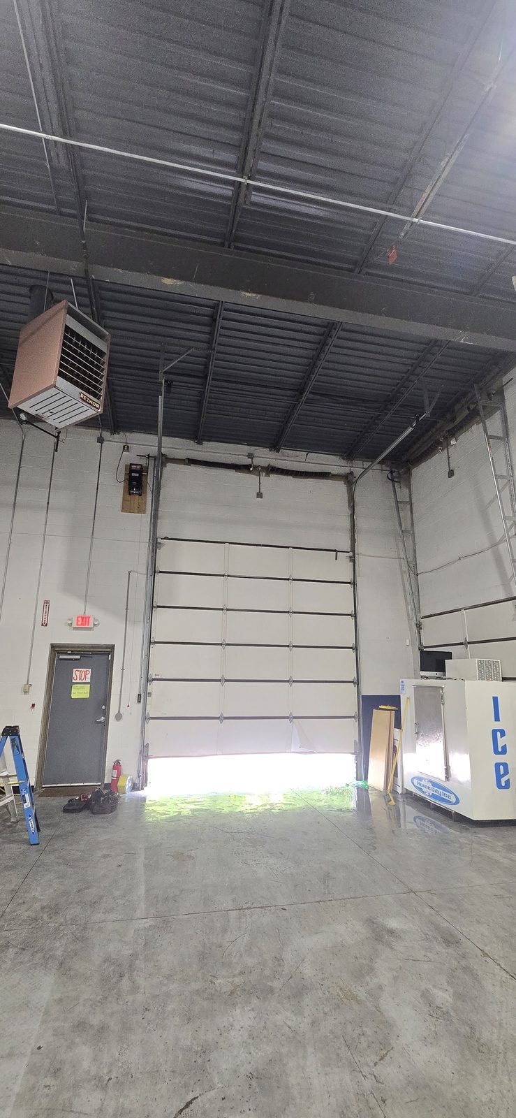 Commercial door service in Hinckley, OH, photo 1