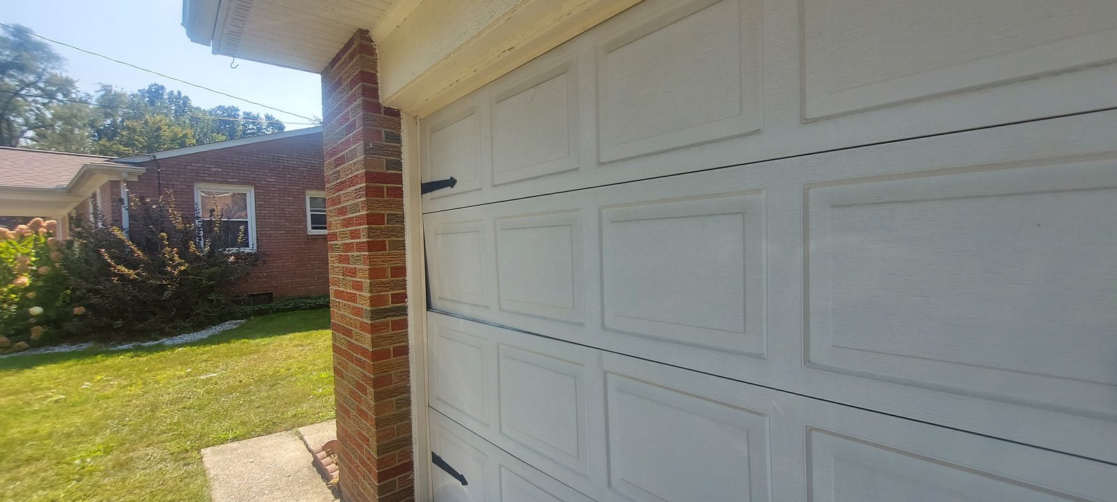 Garage door exterior at a Proactive Garage Door Repair customer home, photo 3