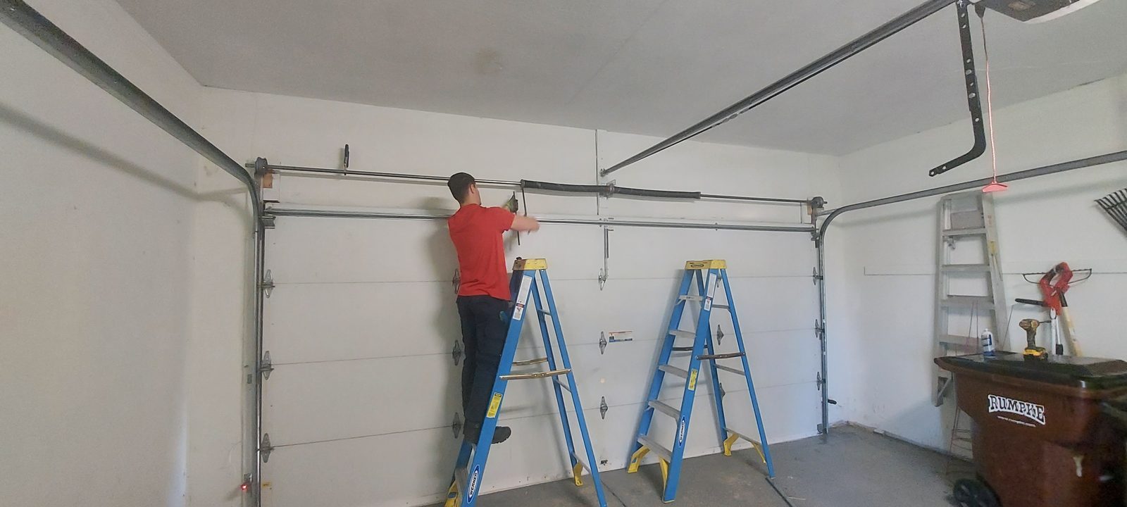 Proactive Garage Door Repair on the job, photo 2