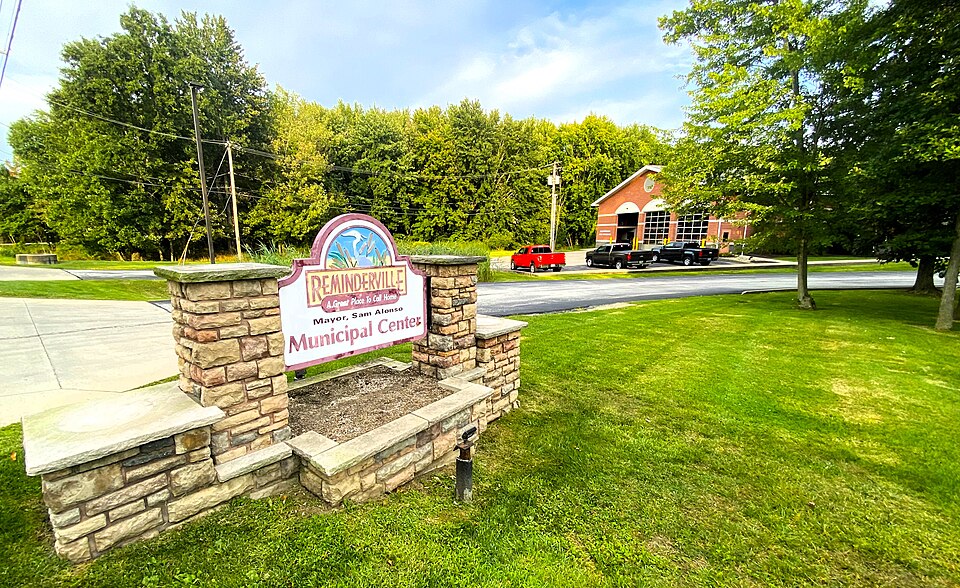 Reminderville, Ohio: Sign for the Municipal Center with the Fire Station in the background.