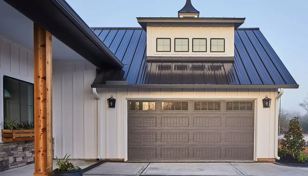 Clopay Gallery Steel garage door, example 3