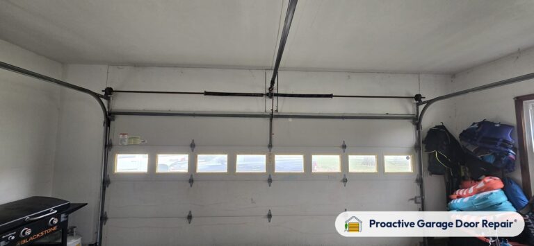 Garage door repair in York Township, OH, photo 1