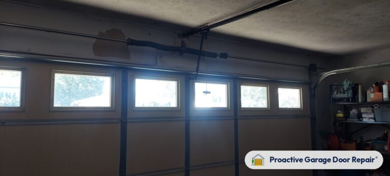 Garage door repair in Parma Heights, OH, photo 1