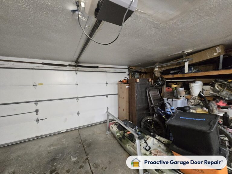 Garage door repair in Strongsville, OH, photo 1